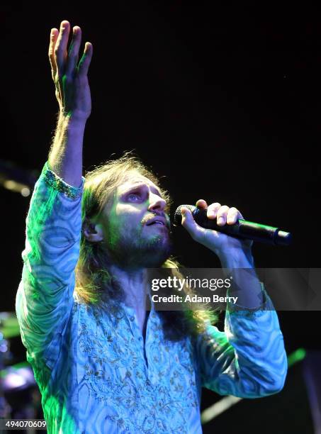 112 Jon Davison (Singer) Stock Photos, HighRes Pictures, and Images