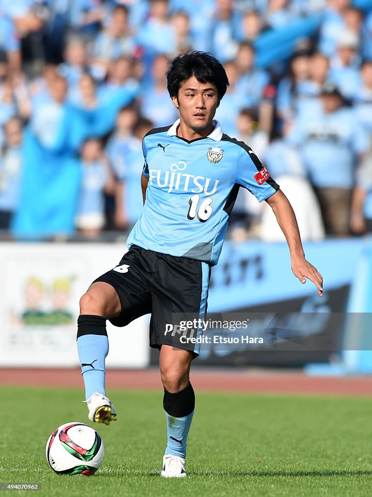 Kawasaki Frontale v Yokohama F.Marinos - J. League 2015