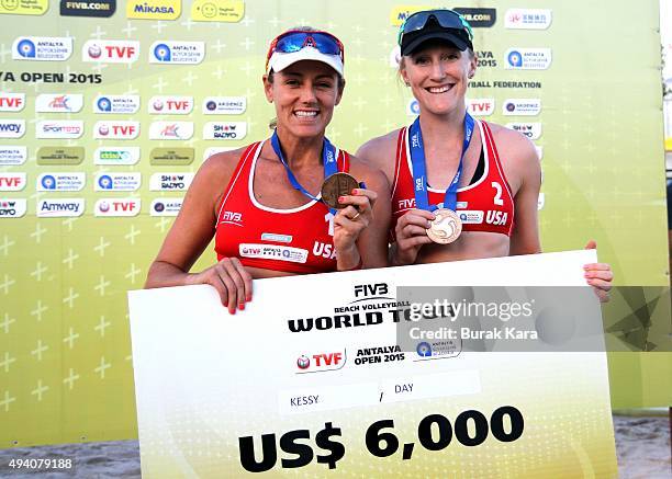 Bronze medalists of the FIVB Antalya Open beach volley tournament EmÅly Day and Jennifer Kessy of USA pose with their award. October 24 in the...