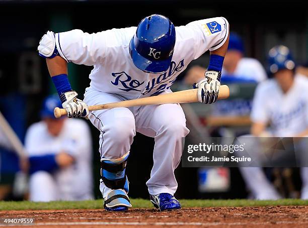 Norichika Aoki of the Kansas City Royals stretches prior to batting during the 3rd inning of the game against the Houston Astros at Kauffman Stadium...