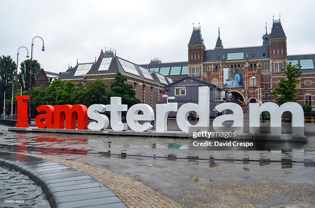 Große Skulptur in Amsterdam