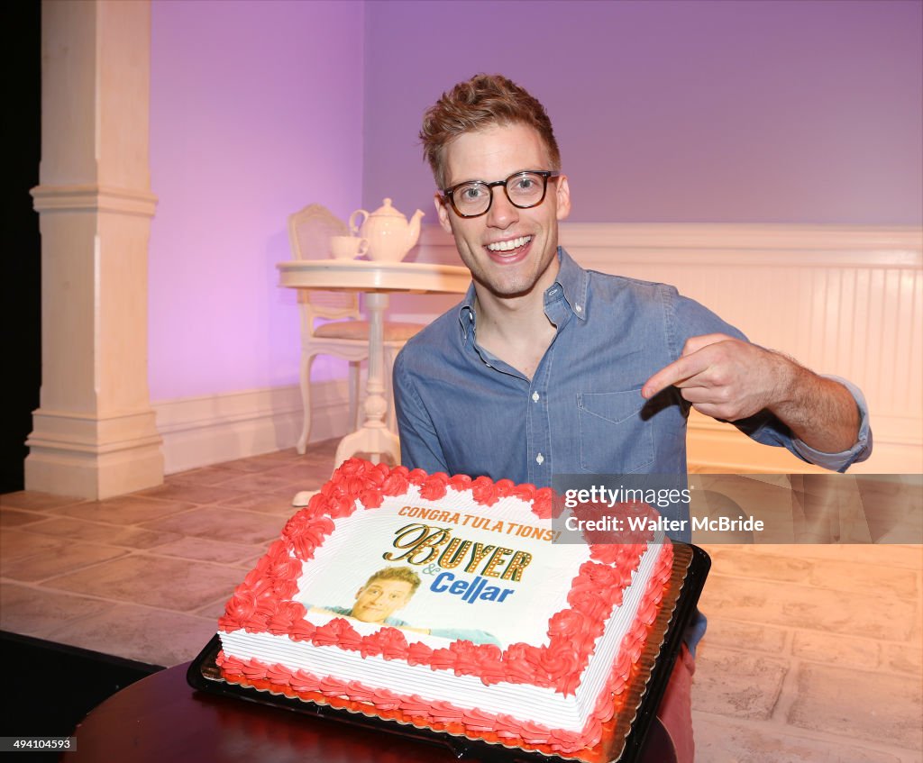 Barrett Foa Joins The Cast Of "Buyer & Cellar"