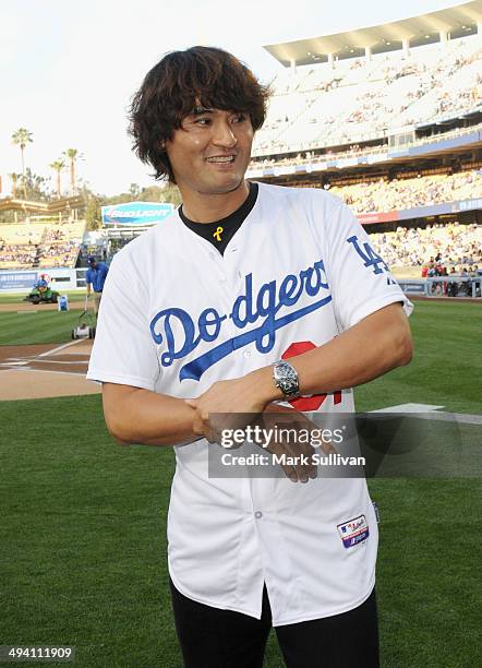 Former Los Angeles Dodger pitcher Chan Ho Park before the game between the Los Angeles Dodgers and Cincinnati Reds on May 27, 2014 in Los Angeles,...