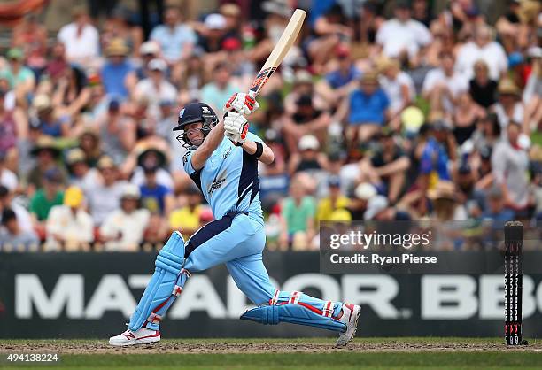 Steve Smith of the Blues bats during the Matador BBQs One Day Cup final match between New South Wales and South Australia at North Sydney Oval on...