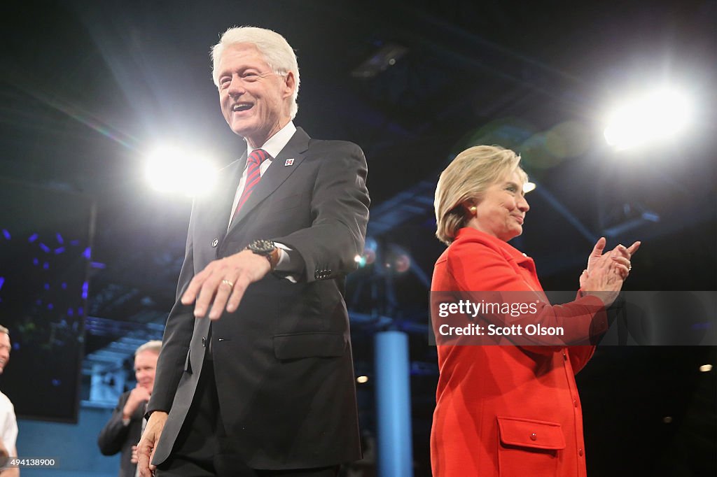 Democratic Presidential Candidates Attend Iowa Jefferson-Jackson Dinner