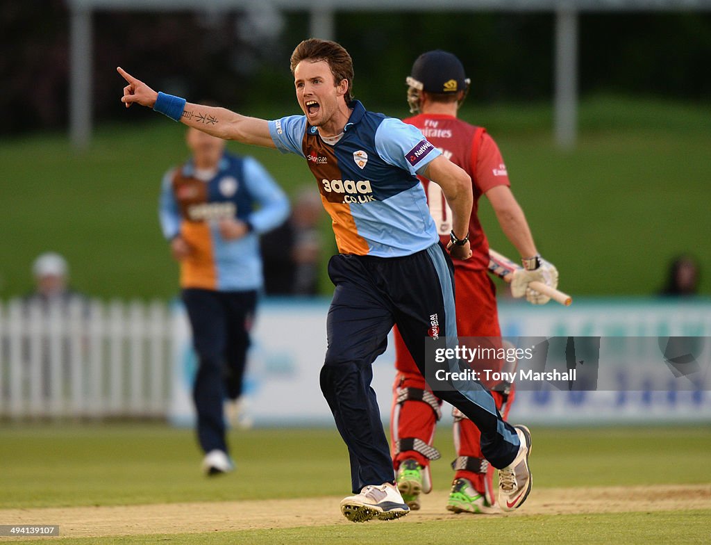 Derbyshire Falcons v Lancashire Lightning - Natwest T20 Blast