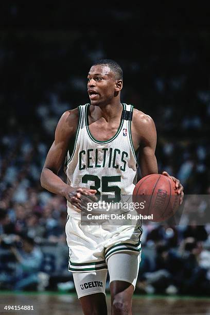 Reggie Lewis Reggie Lewis Photos and Premium High Res Pictures - Getty Images
