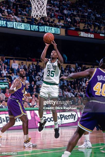 Reggie Lewis Reggie Lewis Photos and Premium High Res Pictures - Getty Images