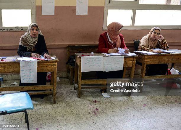 Low voter turnout keep the polling stations empty on the third day of Egypt's presidential election in Shubra district of Cairo, Egypt on May 28,...