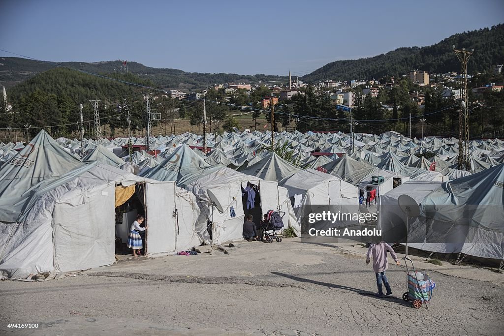 Syrian Refugee Kids Grow in Turkish Camps