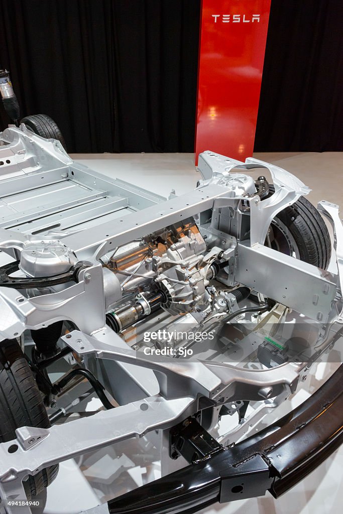 Tesla Model S full electric engine on a chassis