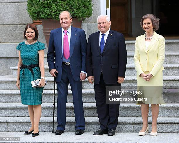 Spanish Royals King Juan Carlos and Queen Sofia Meet President of Panama Ricardo Martinelli and wife Marta Linares de Martinelli at Zarzuela Palace...