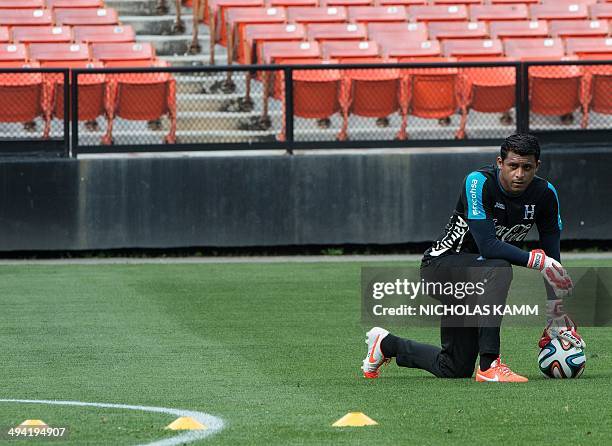 Honduras national team goalkeeper Noel Valladares looks on during a training session in Washington on May 28, 2014 on the eve of a World Cup...
