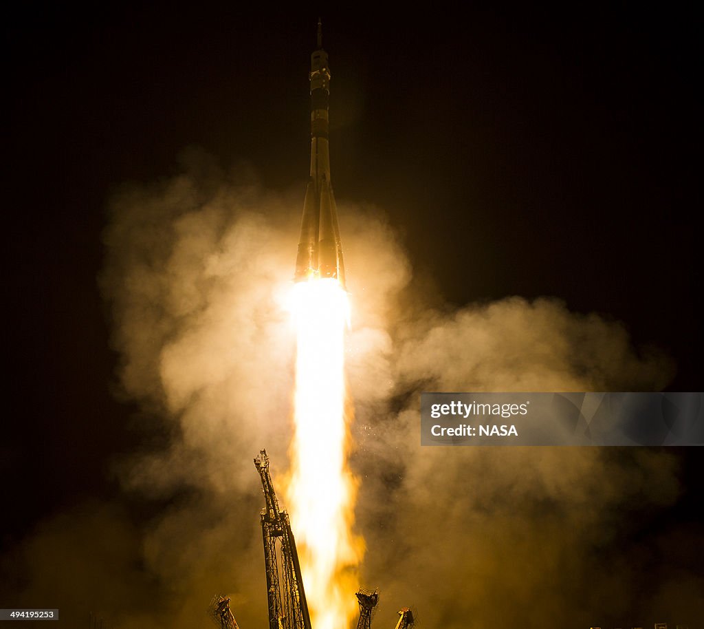 Soyuz Rocket With 3-Man Crew Lifts Off For Space Station