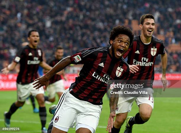 Luiz Adriano of AC Milan celebrates after scoring the second goal during the Serie A match between AC Milan and US Sassuolo Calcio at Stadio Giuseppe...