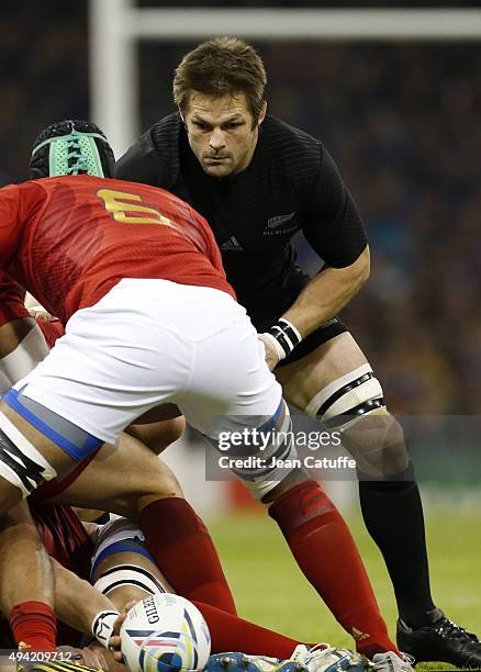 Richie McCaw of the New Zealand All Blacks in action during the 2015 Rugby World Cup Quarter Final match between New Zealand and France at the...