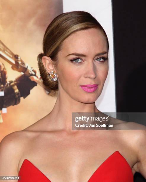Actress Emily Blunt attends the "Edge Of Tomorrow" red carpet repeat fan premiere tour at AMC Loews Lincoln Square on May 28, 2014 in New York City.