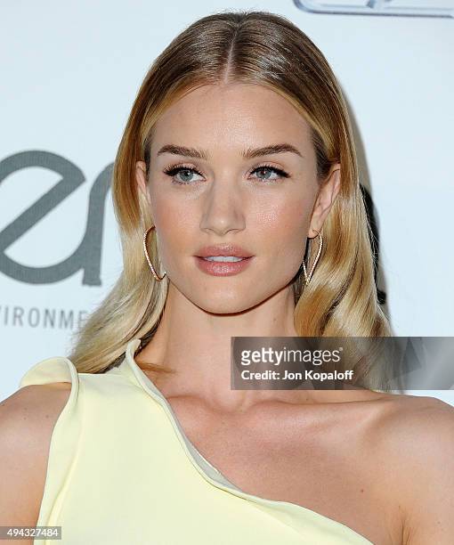 Actress Rosie Huntington-Whiteley arrives at Environmental Media Association Hosts Its 25th Annual EMA Awards Presented By Toyota And Lexus at Warner...