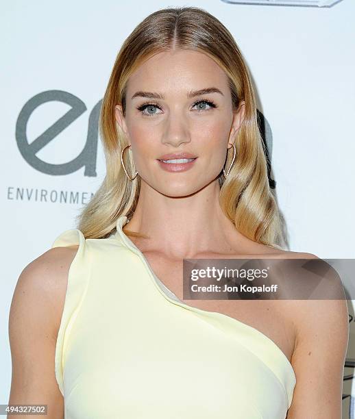 Actress Rosie Huntington-Whiteley arrives at Environmental Media Association Hosts Its 25th Annual EMA Awards Presented By Toyota And Lexus at Warner...