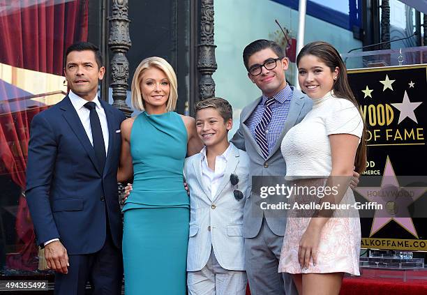 Kelly Ripa, husband Mark Consuelos, daughter Lola Consuelos, sons Michael Consuelos and Joaquin Consuelos attend the ceremony honoring Kelly Ripa...