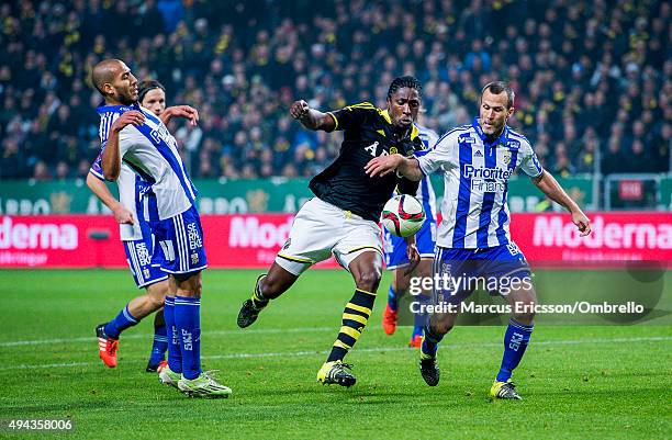 Dickson Etuhu of AIK and Hjalmar Jonsson of Goteborg compete for the ball during the Allsvenskan match between AIK and IFK Goteborg at Friends arena...