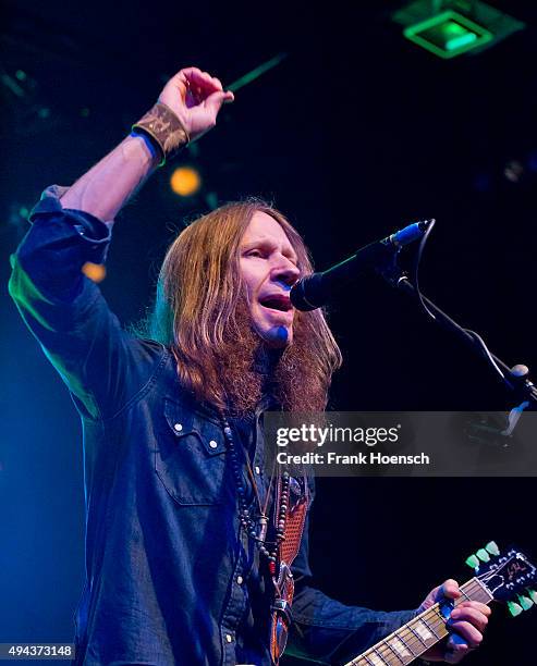 Singer Charlie Starr of the American band Blackberry Smoke performs live during a concert at the Columbia Theater on October 26, 2015 in Berlin,...