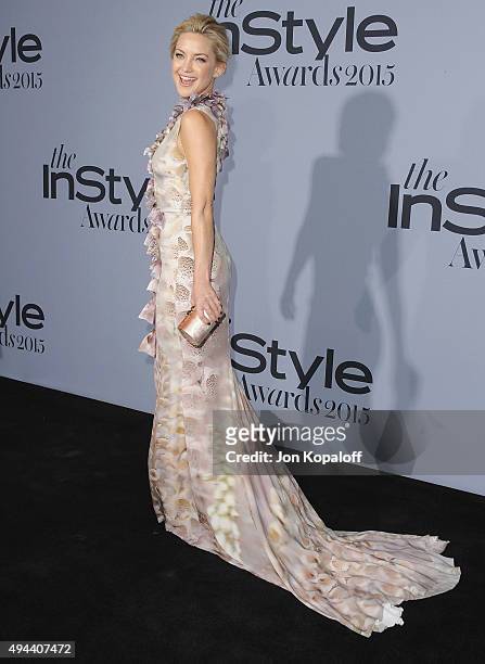 Actress Kate Hudson arrives at the InStyle Awards at Getty Center on October 26, 2015 in Los Angeles, California.