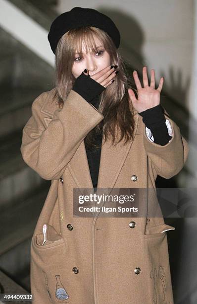 Hyuna of 4Minute attends the 2016 S/S collection of Steve J&Yoni P at Euljiro on October 16, 2015 in Seoul, South Korea.