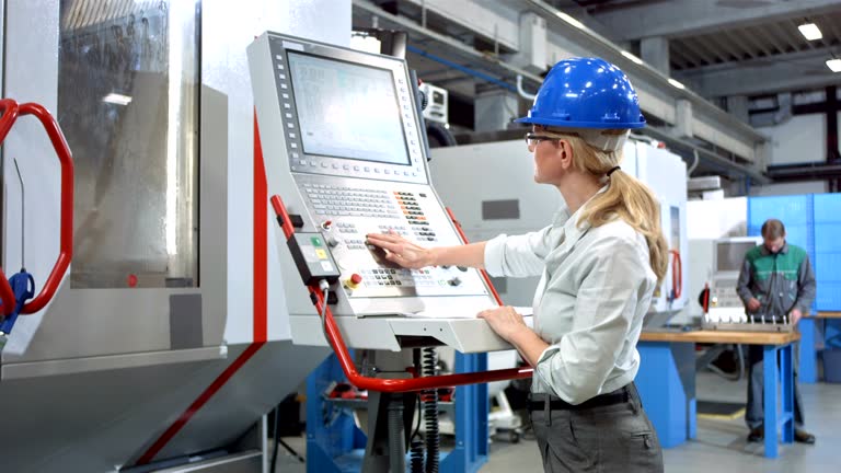 Cnc Programing Picture 547 Programming A Cnc Machine Stock Videos, Footage, & 4K Video Clips ...