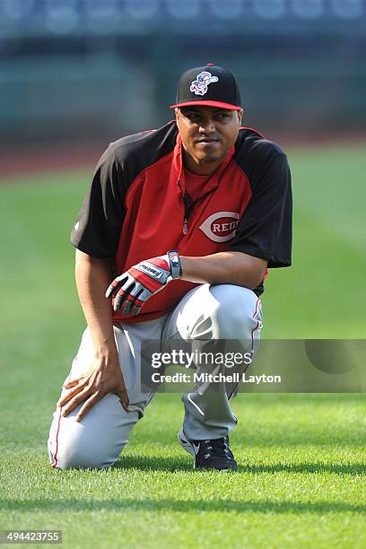 Alfredo SImon of the Cincinnati Reds looks on before the game against the Washington Nationals on May 20, 2014 at Nationals Park in Washington, DC....