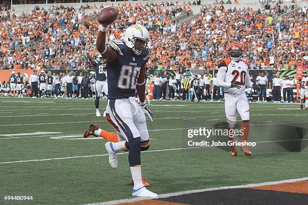 Malcom Floyd of the San Diego Chargers celebrates a touchdown during the game against the Cincinnati Bengals at Paul Brown Stadium on September 20,...