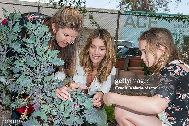 Actresses Dawn Olivieri and Johnny Sequoyah attend The Environmental Media Association's 5th Annual LA School Garden Program Luncheon at Westminster...
