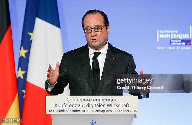 French president Francois Hollande delivers a speech during the France-Germany digital conference at the Elysee palace on October 27, 2015 in Paris,...