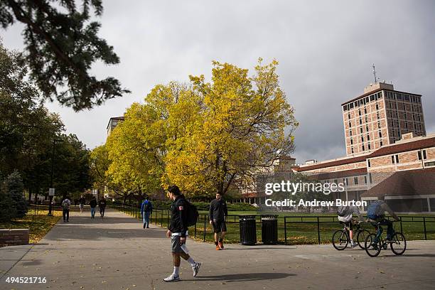 People walk through the University of Colorado campus on October 27, 2015 in Boulder, Colorado. Tomorrow CNBC will host two Republican presidential...