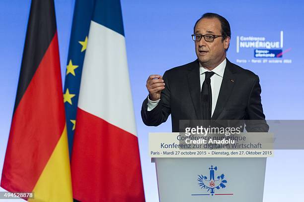 French President Francois Hollande delivers a speech during the France-Germany digital conference at the Elysee palace on October 27, 2015 in Paris,...