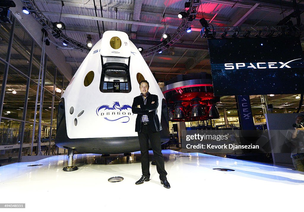 SpaceX CEO Elon Musk Unveils Company's New Manned Spacecraft, The Dragon V2