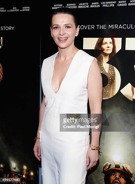 Actress Juliette Binoche attends "The 33" Washington DC Premiere at The Newseum on October 27, 2015 in Washington, DC.