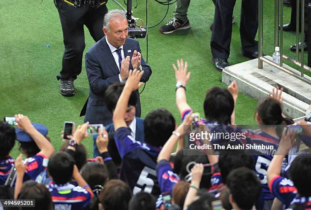 Japan head coach Alberto Zaccheroni applauds supporters after the Kirin Challenge Cup international friendly match between Japan and Cyprus at...