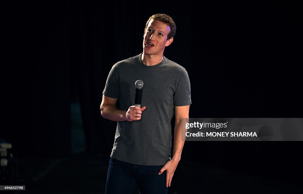 INDIA-INTERNET-FACEBOOK-COMPUTERS