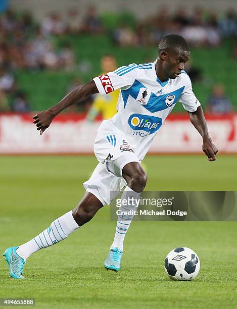 Jason Geria of the Victory runs with the ball during the FFA Cup Semi Final match between Hume City and Melbourne Victory at AAMI Park on October 28,...