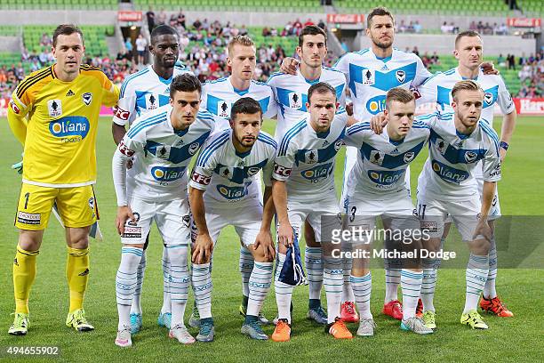 Victory players pose during the FFA Cup Semi Final match between Hume City and Melbourne Victory at AAMI Park on October 28, 2015 in Melbourne,...
