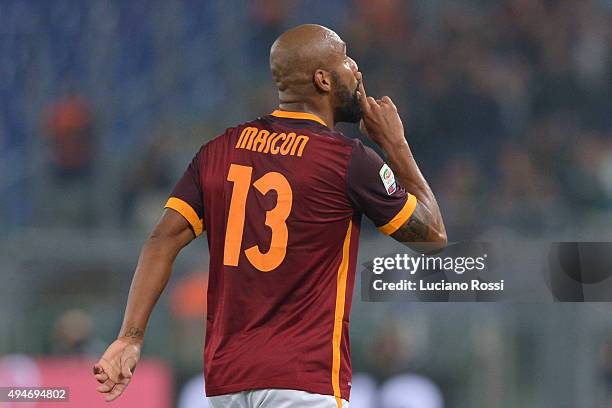 Roma player Maicon celebrates the goal during the Serie A match between AS Roma and Udinese Calcio at Stadio Olimpico on October 28, 2015 in Rome,...