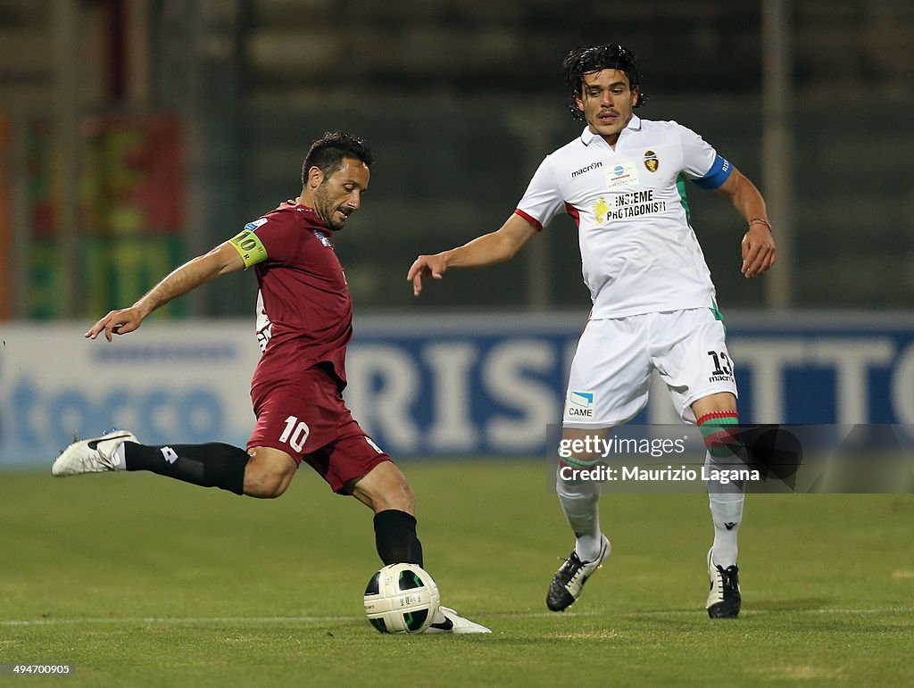 Reggina Calcio v Ternana Calcio - Serie B