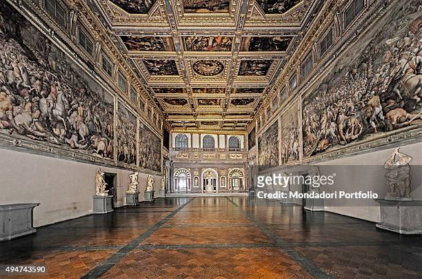 Salone dei Cinquecento, by Giorgio Vasari and assistence, 1563-1572, 16th century Italy, Tuscany, Florence, Palazzo Vecchio. Whole artwork view. View...