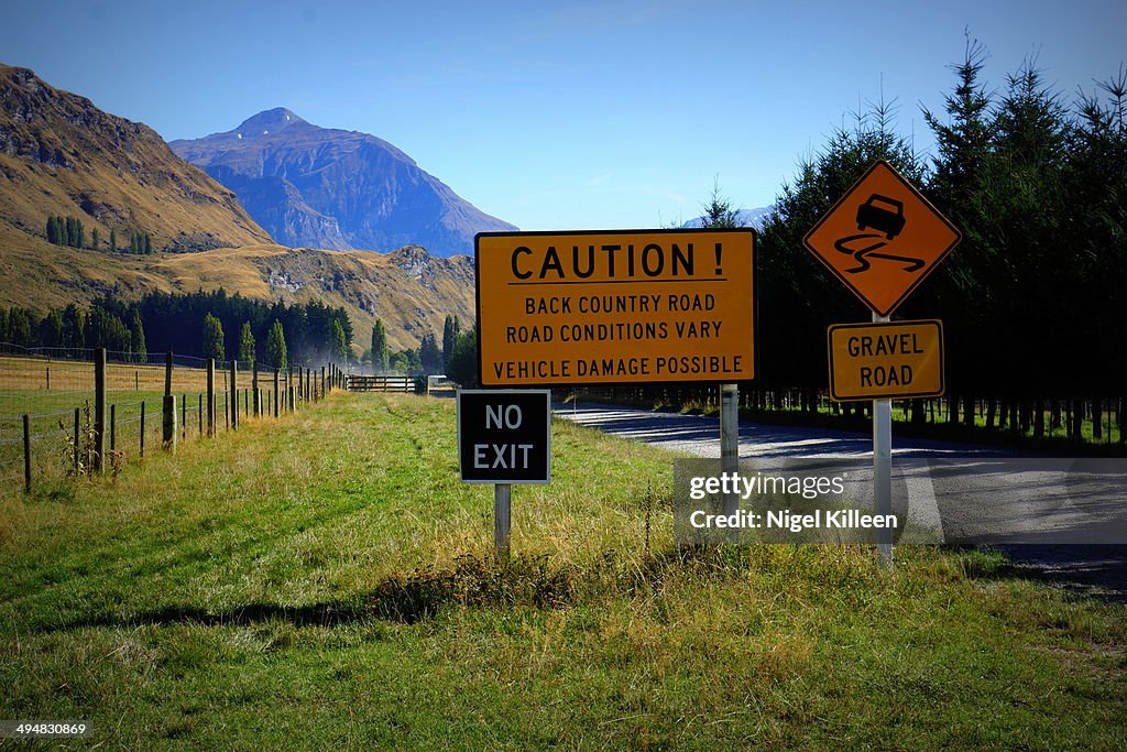 New Zealand's Cities & Landmarks