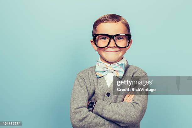 young boy nerd with big smile - geek 個照片及圖片檔
