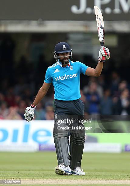 Ravi Bopara of England hits out with Kumar Sangakkara of Sri Lanka looking on celebrates his half century during the 4th Royal London One Day...