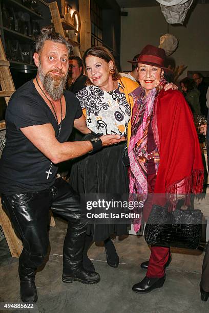 Barbara Engel, Baerbel Wierichs and guest attend the Flaconi Neo Salon Opening on October 29, 2015 in Berlin, Germany.