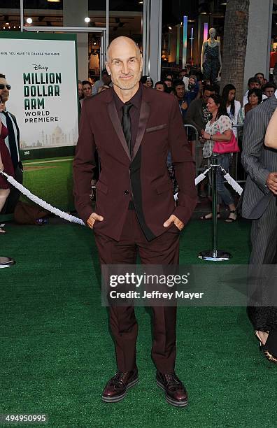 Director Craig Gillespie arrives at the Los Angeles premiere of 'Million Dollar Arm' at the El Capitan Theatre on May 6, 2014 in Hollywood,...