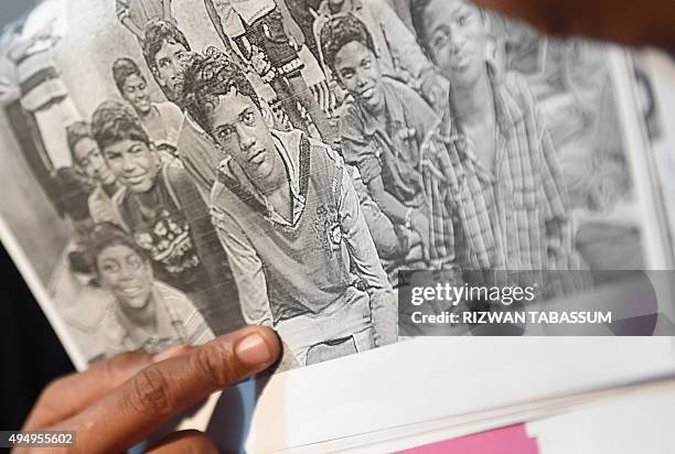Pakistan Razea Geeta Pakistan Photos and Premium High Res Pictures - Getty Images